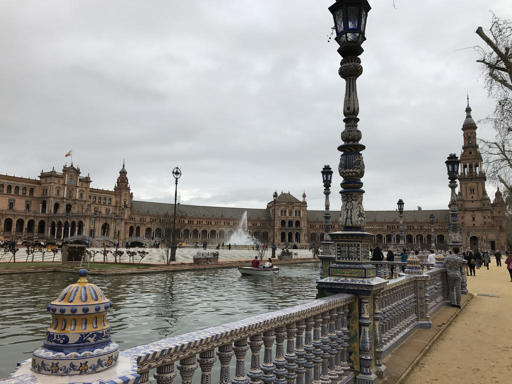 Pension Las Setas Siviglia Esterno foto