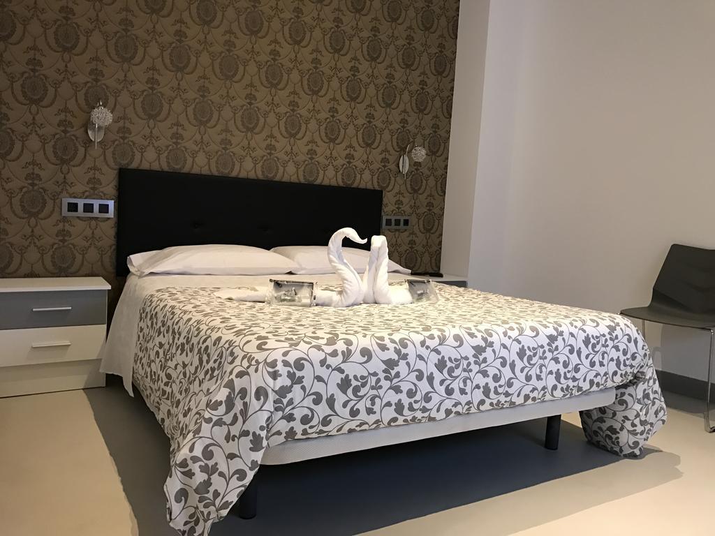 Pension Las Setas Siviglia Esterno foto
